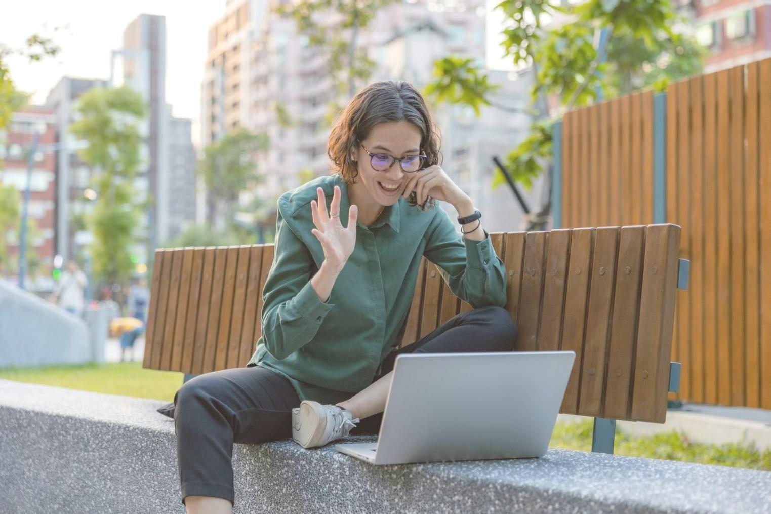 Innovation en communication financière et analyse prédictive